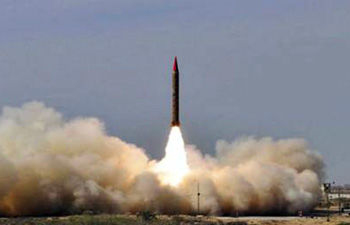  Hindistan yeni ballistik raketini sınaqdan keçirdi  
