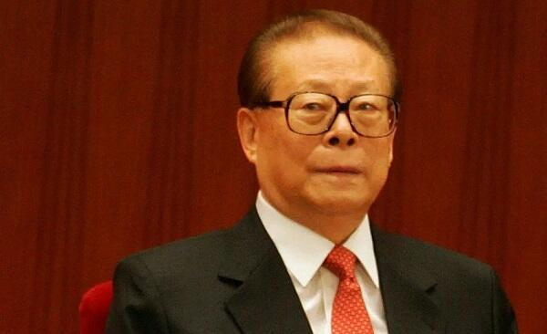  Çinin keçmiş lideri öldü  