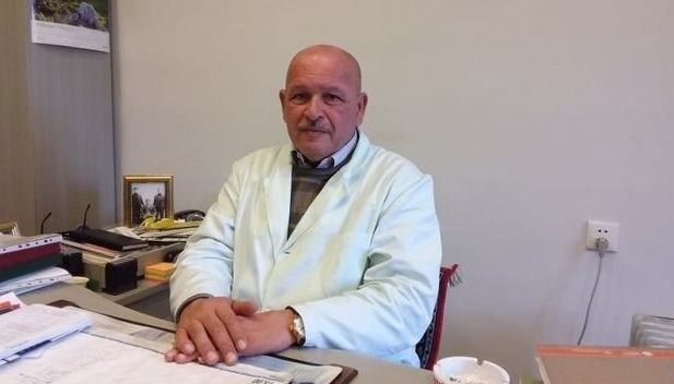 “Yeniyetmə ruhi xəstə deyil" deyən baş həkim işdən çıxarıldı  
