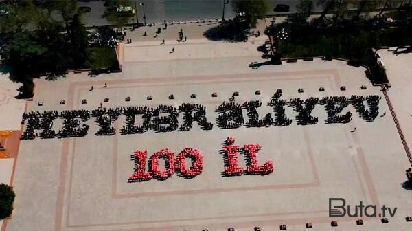  Gəncədə Heydər Əliyevlə bağlı möhtəşəm fləşmob  