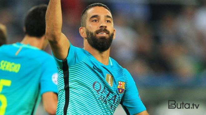  Arda Turan baş məşqçiliyə başladı  