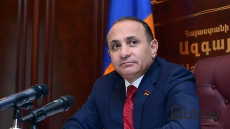  Ermənistanın sabiq baş nazirinə cinayət işi açıldı  