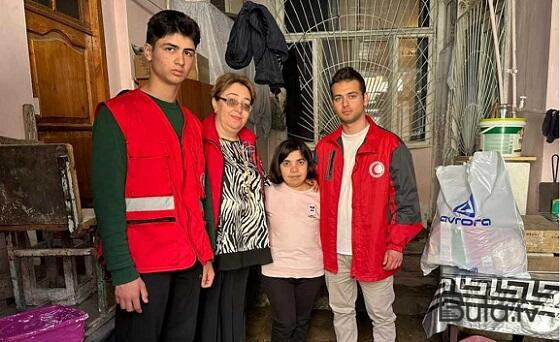  “Avrora” aztəminatlı ailələrə bayram sovqatı çatdırdı  