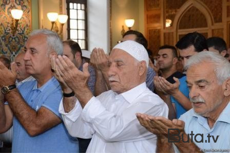  Bakıda bayram namazı qılındı  