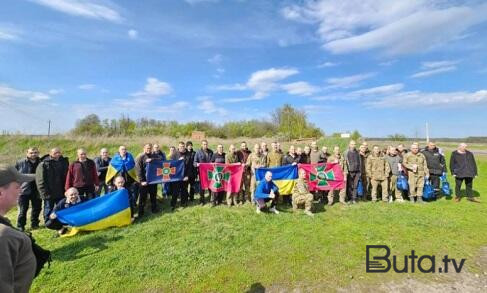  Ukrayna 44 hərbçini Rusiyadan geri aldı - Foto  