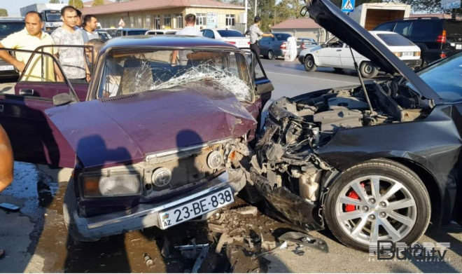  Bəyin qardaşı toy karvanında qəza törətdi  