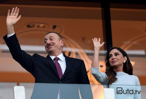  İlham Əliyev və xanımı “Formula 1” yarışına baxırlar  