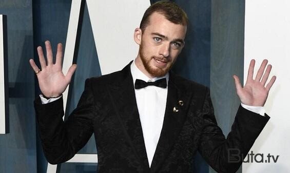  Məşhur aktyor evində ölü tapıldı  