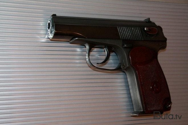  Bakıda 3 min manata “Makarov” satmaq istəyən şəxs tutuldu  