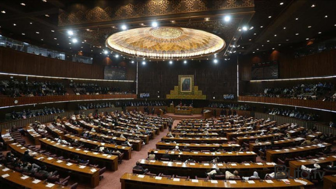  Pakistanın federal hökuməti buraxılır  