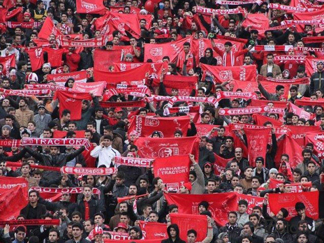  “Traktor”un matçında qarşıdurma: yaralılar var - Video  