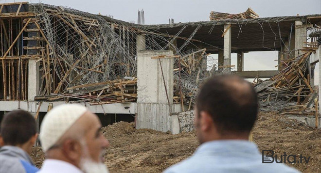  Təbrizdə universitet binası çökür, bina boşaldıldı  
