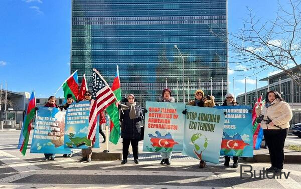  Ermənilər BMT binası önündə azərbaycanlılara hücum etdi  