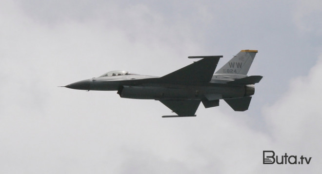  Danimarka F-16-ları Ukraynaya göndərmək üçün icazə aldı  