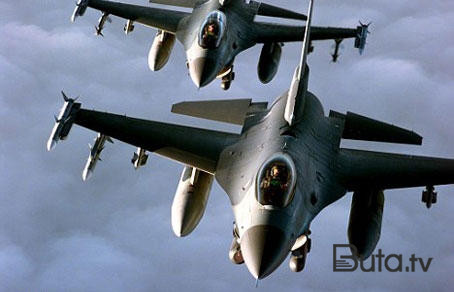  Ukraynalı pilotlar F-16-larla bağlı təlimlərə başladı  