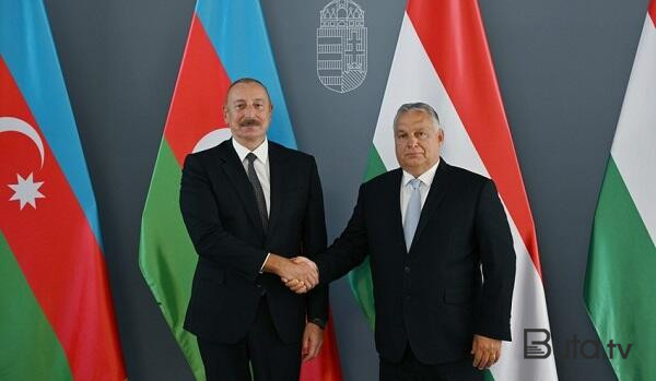  İlham Əliyev Budapeştdə Viktor Orbanla görüşdü  