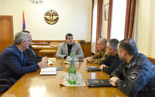  Araik “şuranı” topladı: Ağdam yolu müzakirə edilir  