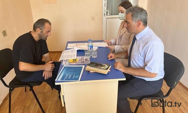  Ombudsman nümayəndələri erməni diversanta baş çəkdi  