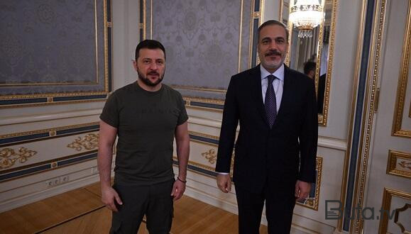  Hakan Fidan Zelenski ilə görüşdü  