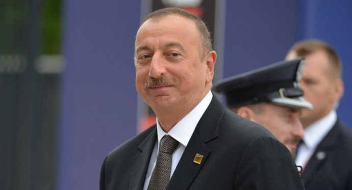 İlham Əliyev Laos prezidentini təbrik etdi  