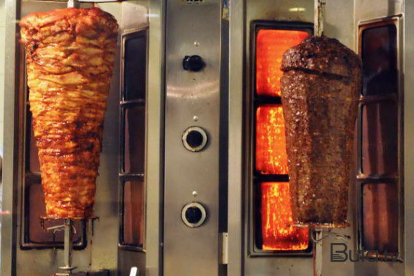  Bakının ən məşhur dönərxanası bağlandı - Ətdə bağırsaq çöpü aşkarlanıb 