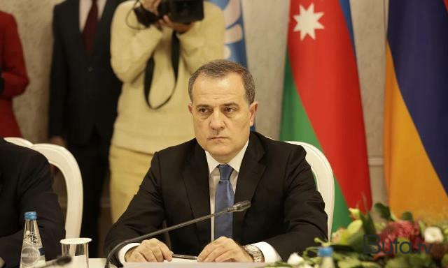  Bayramovdan Borrellə: Bu bəyanatlar AB-yə xələl gətirir  