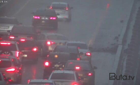  Bakıda yol çökdü, sıxlıq yarandı - VİDEO 