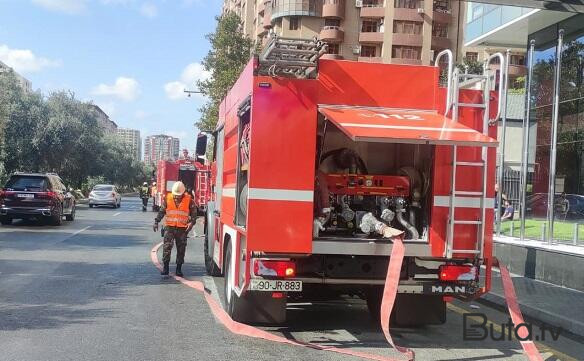  Bakıda dönərxana yandı  