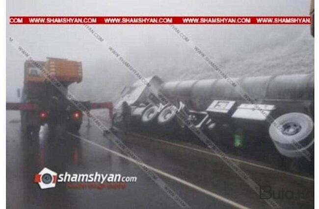  İrandan Ermənistana yanacaq gətirən maşın aşdı  