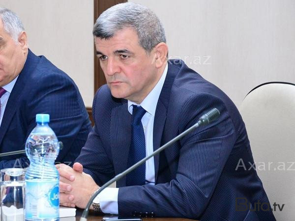  Fazil Mustafa sənədləri MSK-ya təqdim etdi  