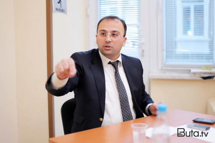  Bu institutda da ölüyə Quran oxumağı öyrədəcəklər?  