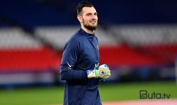  Tanınmış qolkiperin evi soyuldu, arvadı döyüldü  