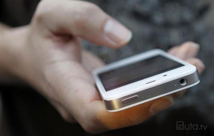  Rusiyada məktəblərdə telefon qadağan edilir  