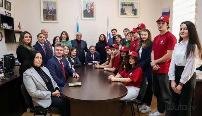  “Rus dünyası” Fondunun əməkdaşları ADU-da – Foto  