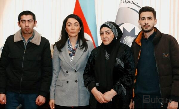  Ombudsman əsirlikdən azad edilən hərbçilərlə görüşdü - Foto  