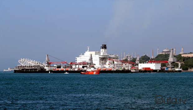  İstanbul boğazı gəmilərin keçidi üçün bağlandı  