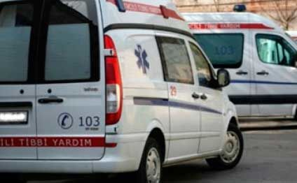 Təcili yardım maşını aşdı: 5 nəfər yaralandı  