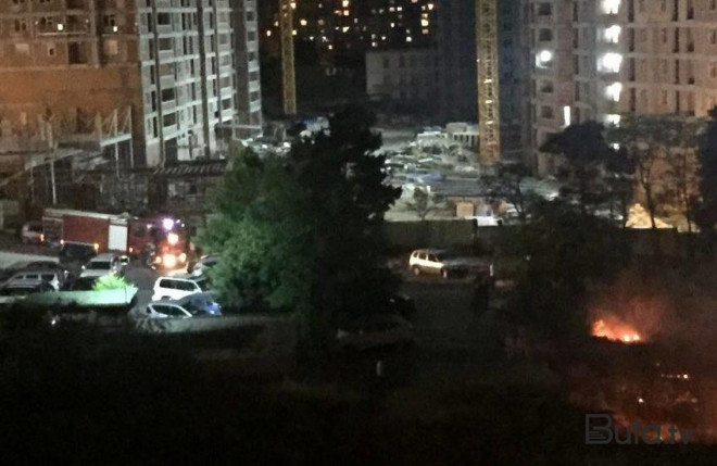  Bakıda üçmərtəbəli binada yanğın  