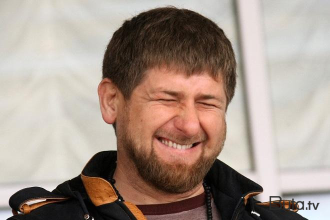  Kadırov canlı yayıma çıxdı: Hələ ölməmişəm!  