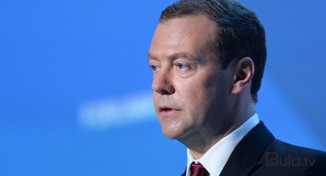 Medvedyev: Qeyri-insani silahı işə salmağın vaxtıdır!  
