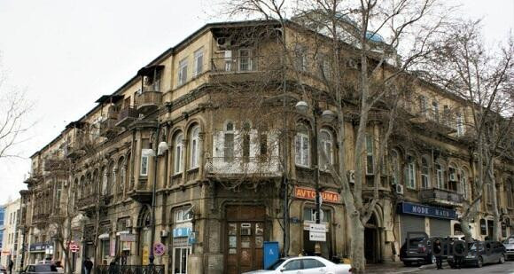  Hacınskinin tikdirdiyi tarixi bina sökülür - Foto  