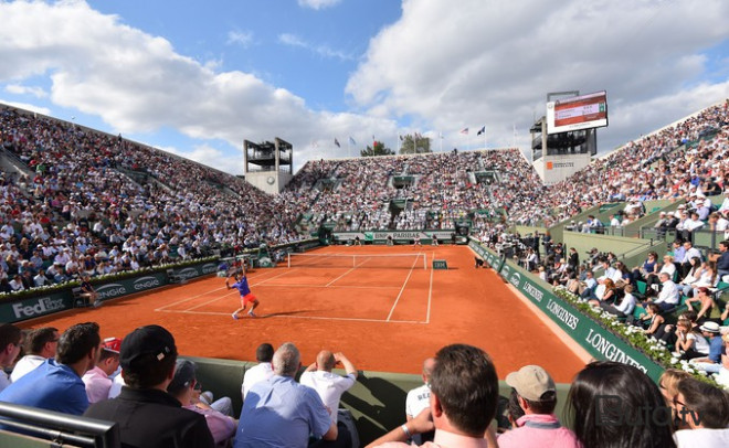  Rusiyalı tennisçi Polşaya buraxılmadı  