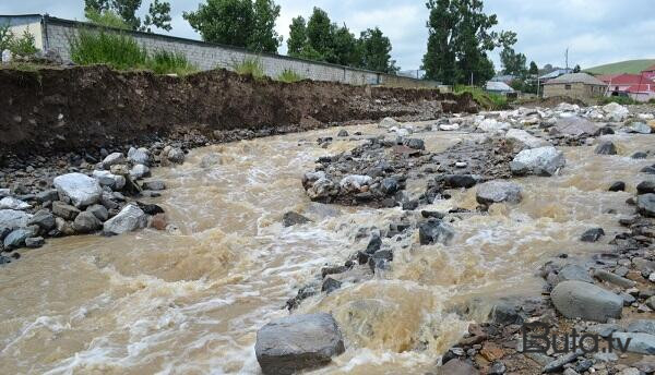  Qərb bölgəsində leysan: elektrikin verilməsi dayandırıldı  