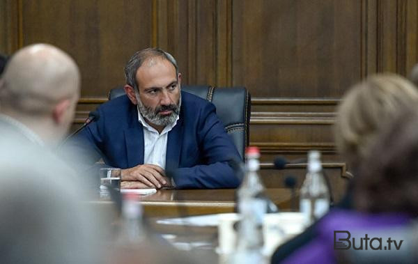  Paşinyan qeyri-parlament siyasi qüvvələriylə görüş keçirdi  