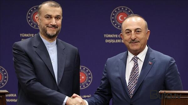 Çavuşoğlu Abdullahianla danışdı  