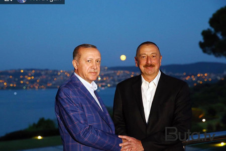  Əliyevlə Ərdoğanın görüşü alqışlarla qarşılandı - Video  