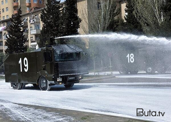  Bakı qonaq qəbuluna hazırlaşır: şəhər yuyuldu - Foto  