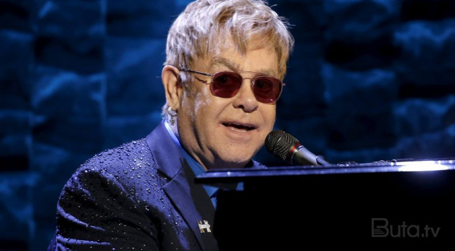  Elton Conun son turdan qazancı 1 milyard dollara çatdı  