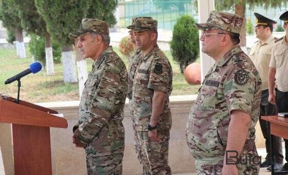  Vəliyev və Bərxudarov hərbçilərimizlə görüşdülər - Foto  