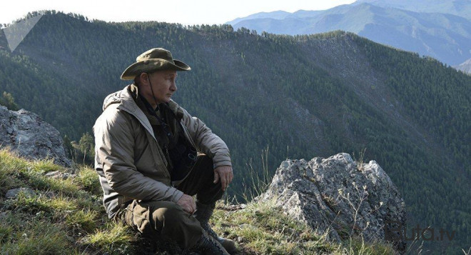  Putin “yəhərdə” möhkəm oturmayıb - Şolts  